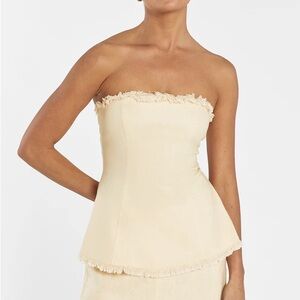 NWT dissh ZAHARA LEMON LINEN FRINGED TOP